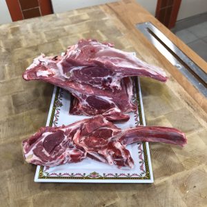 Côte découverte d'agneau